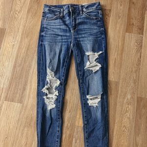 American Eagle High Rise Jean